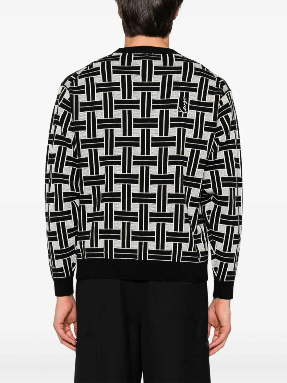 Maglione con motivo jacquard in nero e bianco di Kenzo - uomo