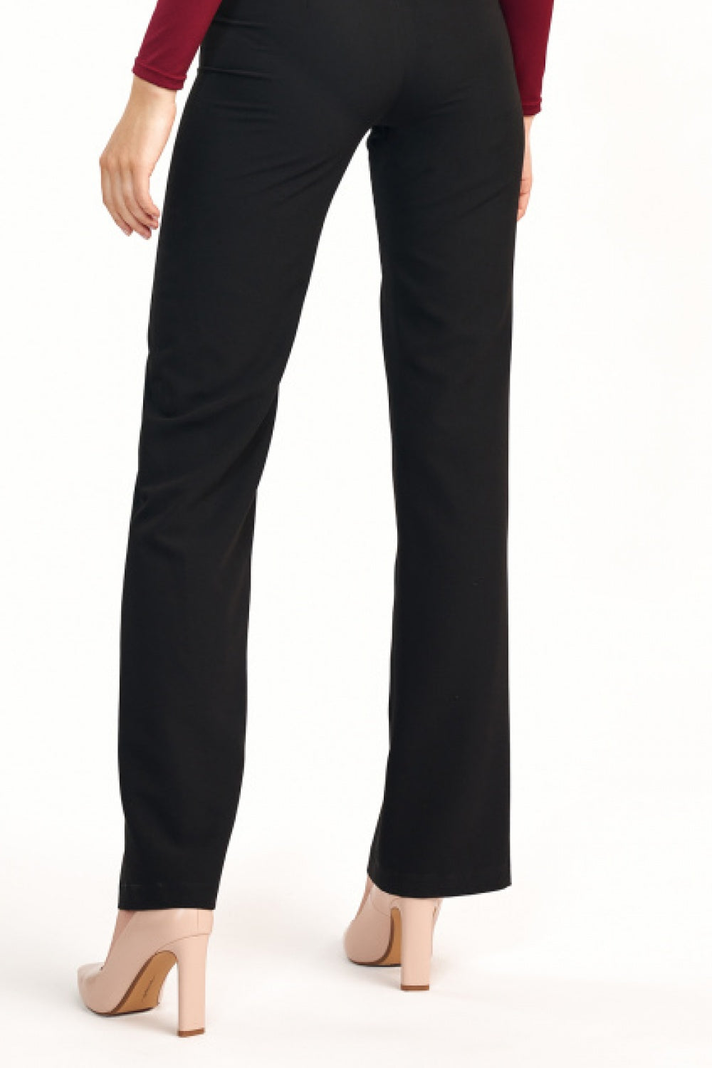 Pantaloni da donna model 158331 Nife