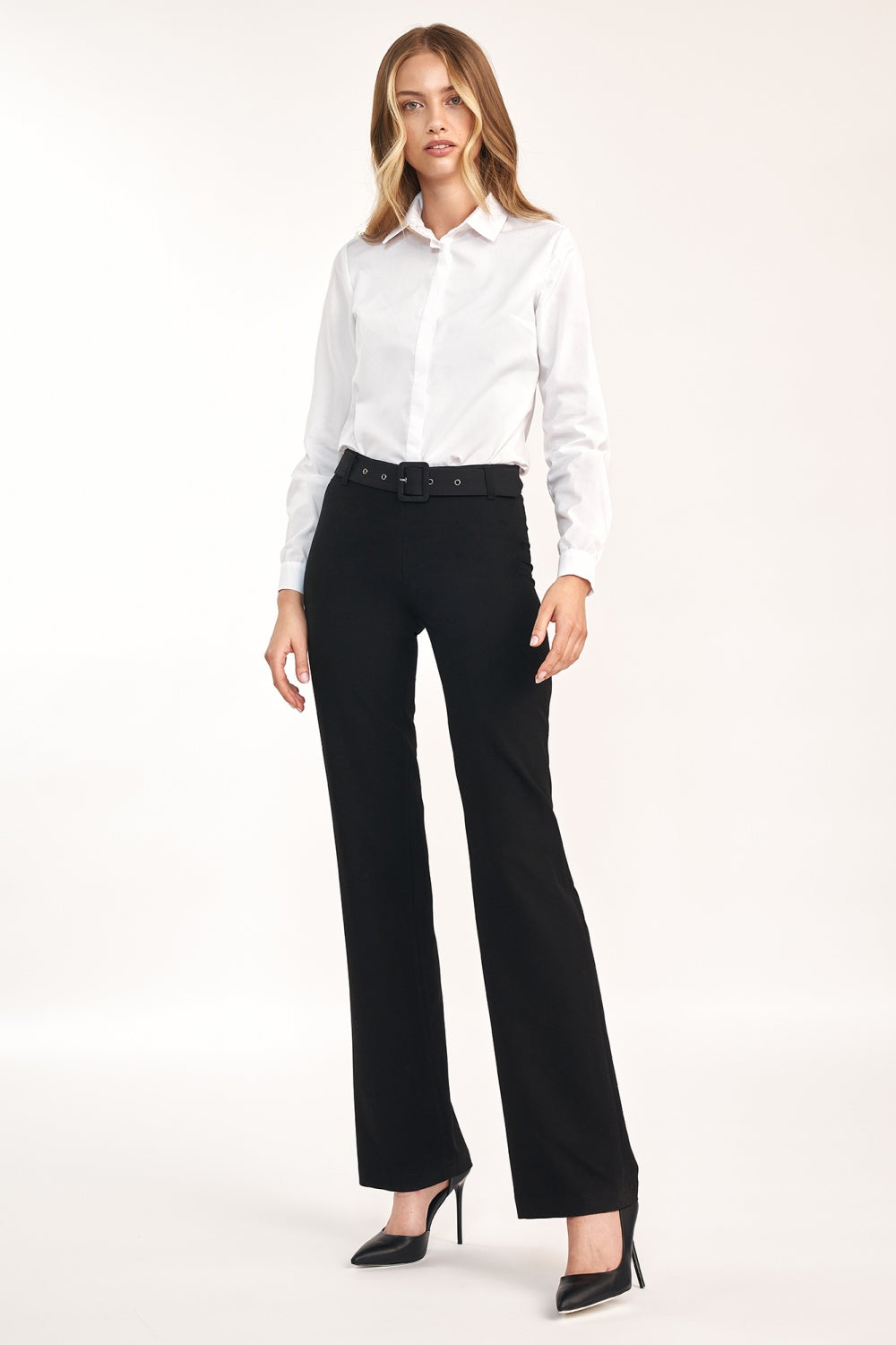 Pantaloni da donna model 158331 Nife