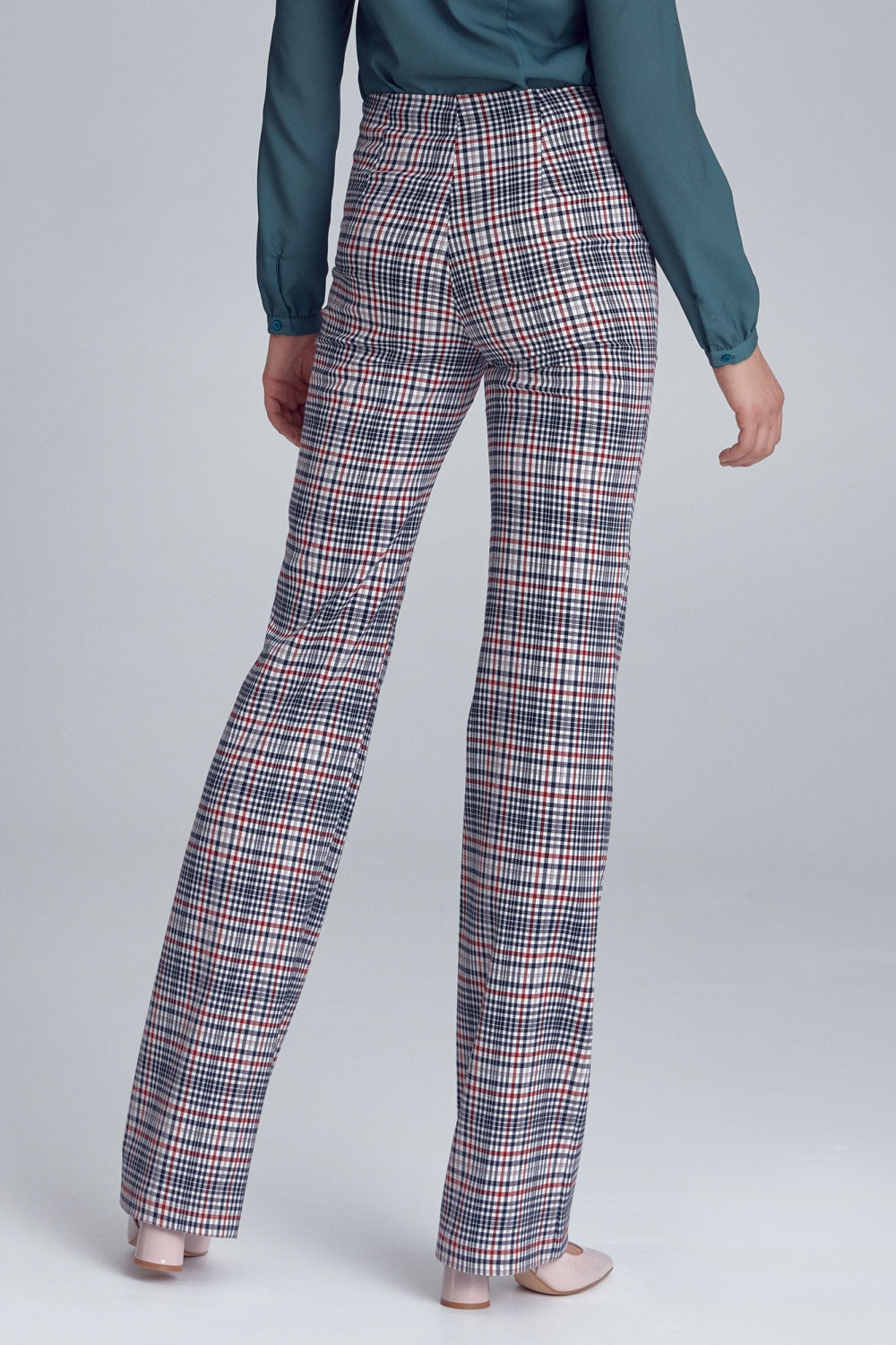 Pantaloni lunghi model 135751 Nife